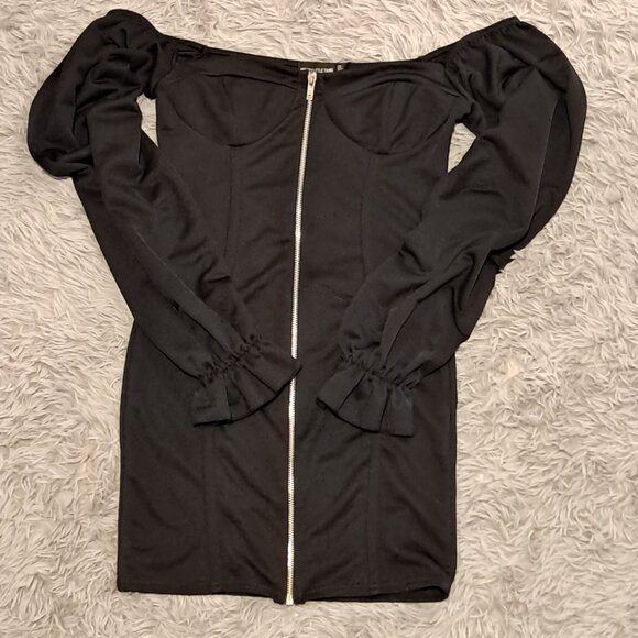 PrettyLittleThing Women's Black Zip up cup detail dress | Size 6 - Picture 6 of 7